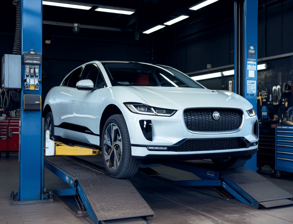 מנוע מייבוא או פירוק ליגואר I-Pace